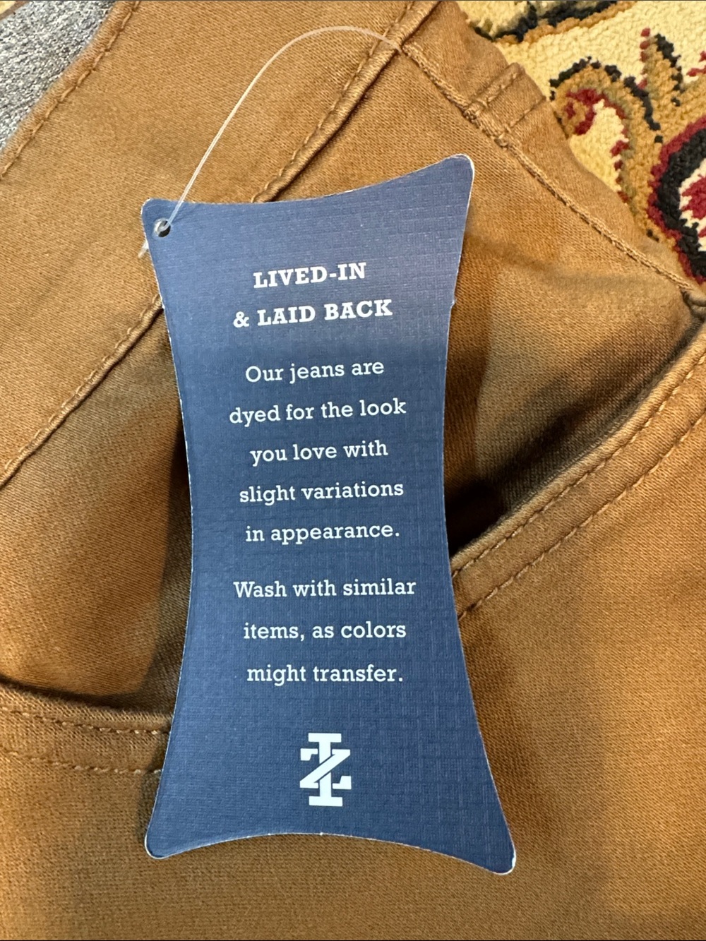 Izod Men’s dark mustard Khaki/Tan Straight-Leg Chinos 40/32 NWT - Picture 4 of 10